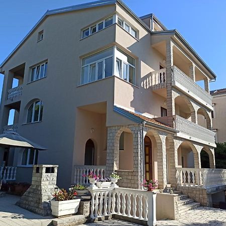 Villa Rea Malinska Exteriér fotografie
