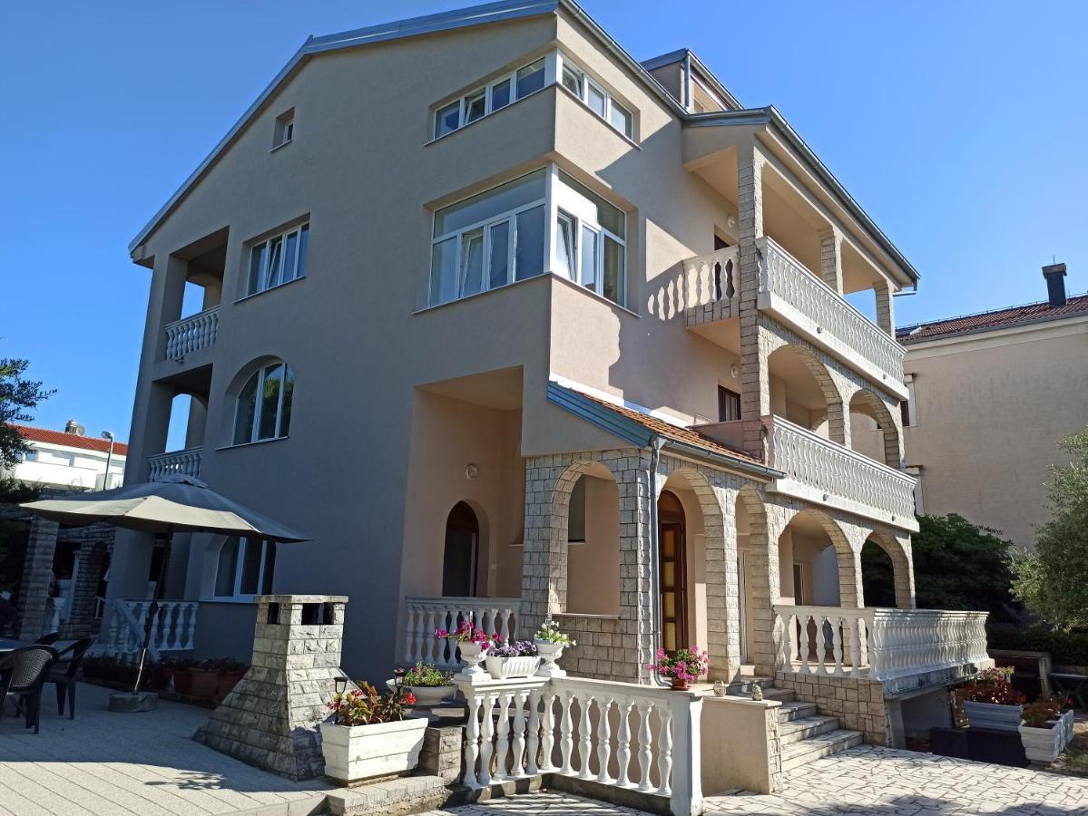 Villa Rea Malinska Exteriér fotografie