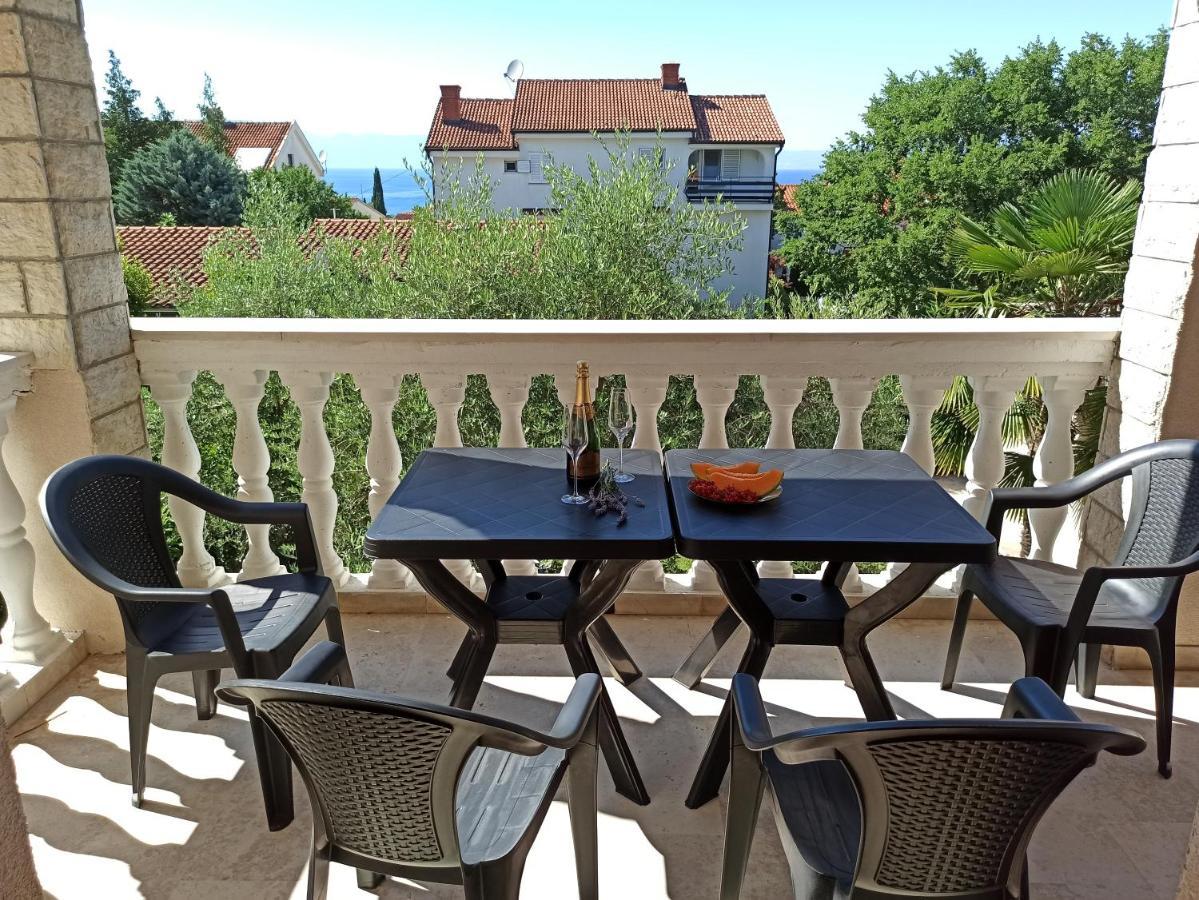 Villa Rea Malinska Exteriér fotografie