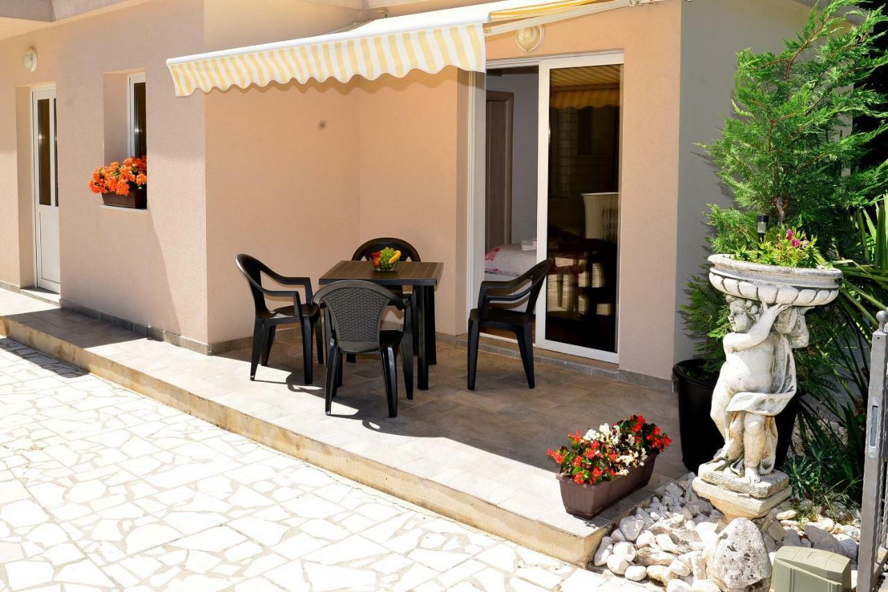 Villa Rea Malinska Exteriér fotografie
